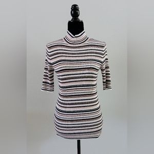 NWT T Tahari Shirt - Small